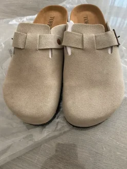 Unisex Clogs