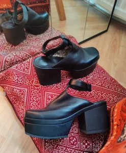Vagabond muiltjes/clogs met hak