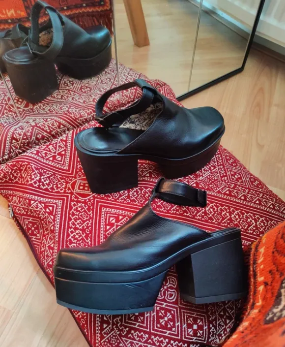 Vagabond muiltjes/clogs met hak