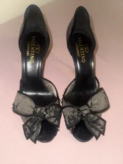 Valentino Garavani Lace Bow Heels Schwarz 39
