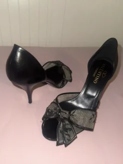 Valentino Garavani Lace Bow Heels Schwarz 39