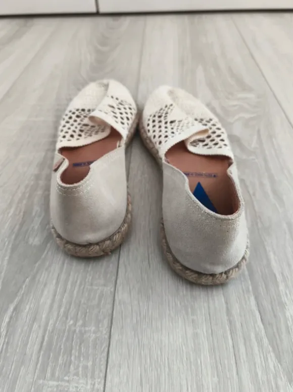 Verbenas beige wie neu