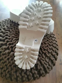 Verkaufe neue Schuhe in Gr. 40