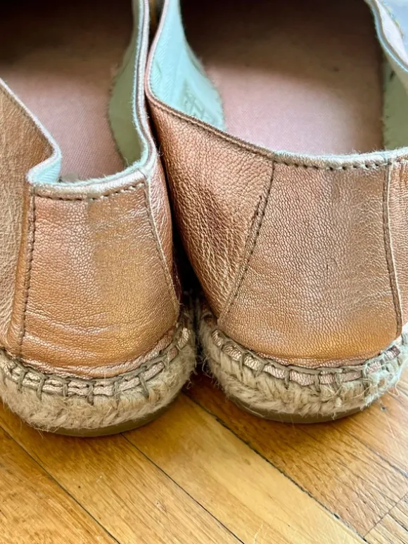 Very pretty espadrilles