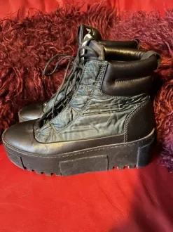 Vic Matie Plateau Boots 37 grün-schwarz