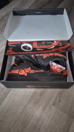 Vicinity Sneaker Schwarz Orange 44