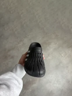 Vintage Adidas slides (peso 6pm Lfdy NOFS)