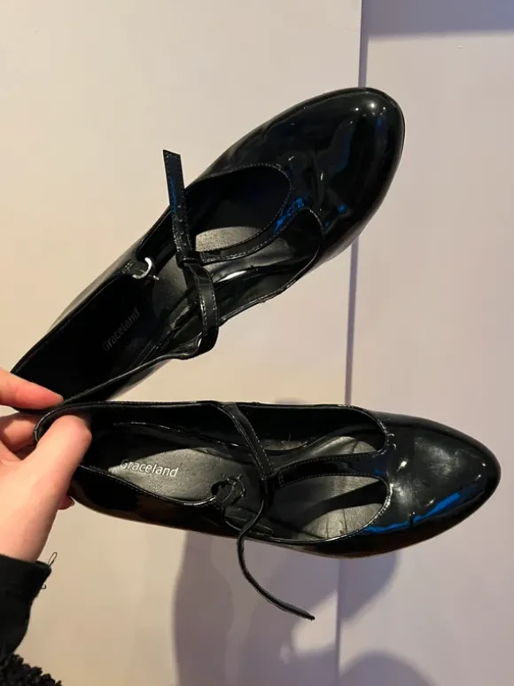 Vintage classic shiny heels / mary jane’s 🖤