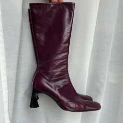 Vintage Italian leather heels
