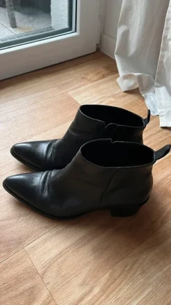 Vintage Leder Boots Echtleder schwarz Absatz Stiefelette