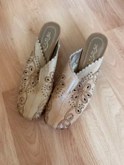 Vintage Shoe