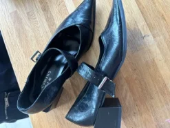 Vintage zwarte muiltjes, met puntneus