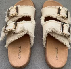 Virale Schlappen Deichmann