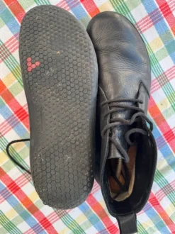 Vivobarefoot Gobi halbhoch