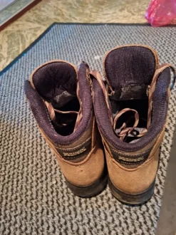 Wanderschuhe Größe 39