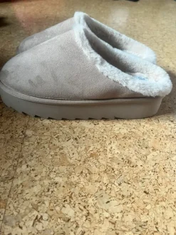warme slippers primark