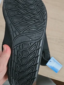 Wasserschuhe 44/45 schwarz