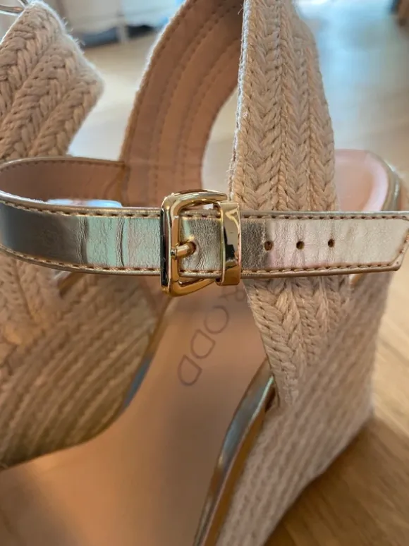 Wedges, Sandalen, Sommerschuhe