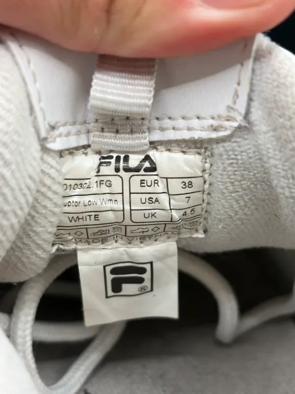 Weiße FILA Sneaker | Gr. 38