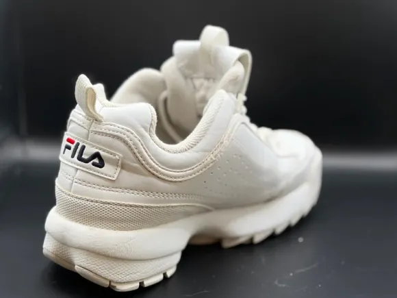Weiße FILA Sneaker | Gr. 38