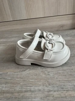 Weiße Kinder-Sneaker mit Klettverschluss Gr.22