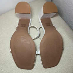 Weisse Heels
