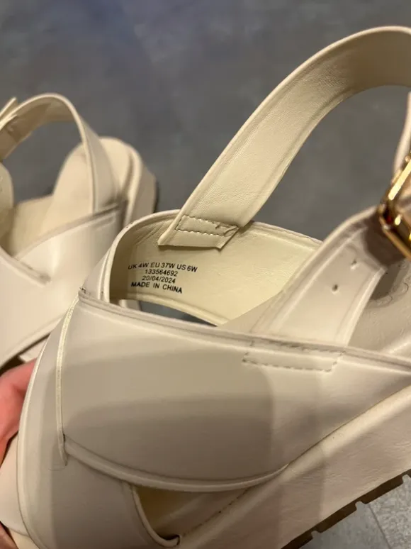 Wide fit Plateau Sandalen