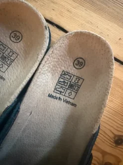Wildleder Clogs / Slipper / Sandalen / Suede