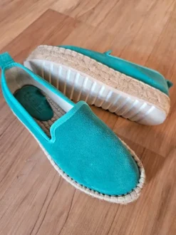 Wildleder-Espadrilles von ASOS.