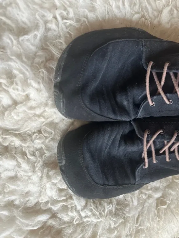 Wildling Schuhe, barfuß Schuhe, schwarz mit neuer Innen Sohle