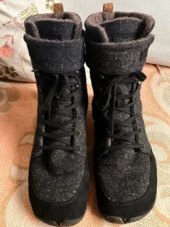 Wildlinge Krähe Wolle Stiefel