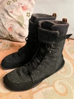 Wildlinge Krähe Wolle Stiefel