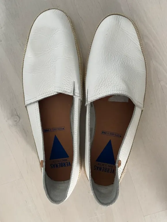 Witte instappers maat 42 Verbenas Espadrilles