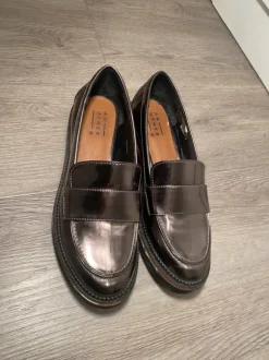 Women loafers size 38