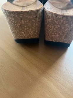 Wunderschöne Glitzer - Pantolette mit Plateausohle neuwertig