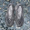 Yeezy foam runners grey