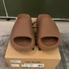 Yeezy Slides Flax EU42