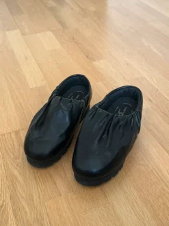 Yume Yume Leather Loafers