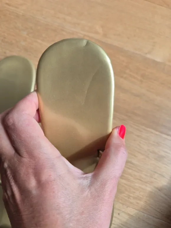 Zehentrenner Sandalen gold 39 Slipper