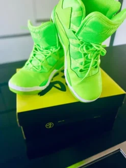 Zumba Air High Damen Sneaker Tanzschuhe NEU Gr 38.5 Neongrün ungetragen