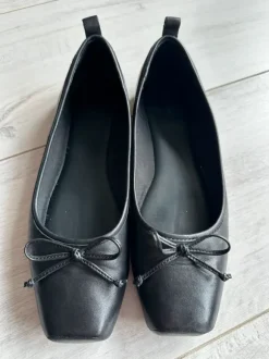 Zwarte lederen ballerinas H&M maat 42