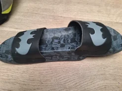 Zwarte teenslippers batman maat 42